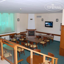 Seasons Лобби-бар