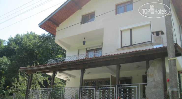 Dobrevi Guest House