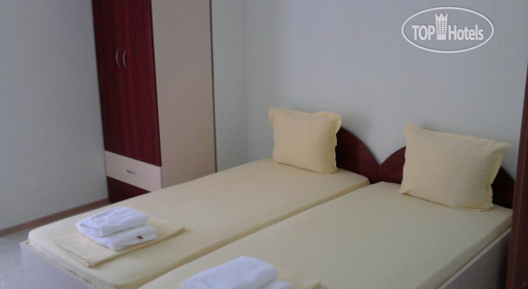 Hotelier's photos Krai Moreto Guest House 2*