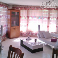 Villa Sapphire Guest Rooms  