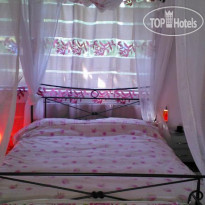 Villa Sapphire Guest Rooms  