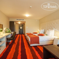 INTERNATIONAL Hotel Casino & Tower Suites 