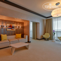 INTERNATIONAL Hotel Casino & Tower Suites 