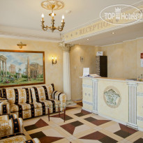 Gold Pearl Hotel Reception and Lobby