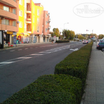 Julia Family Apartments Bus stop Stadion