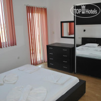 Julia Family Apartments