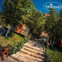Green Fort Aparthotel