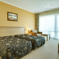 DIT Evrika Beach Club Hotel