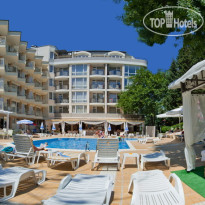 Karlovo Территория отеля