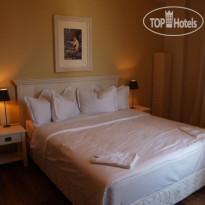 Sun Hotel & Restaurant
