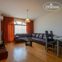 Purple Star Apartments