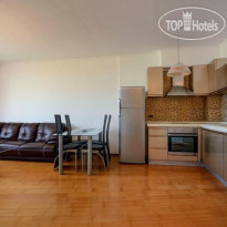 Purple Star Apartments