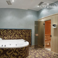 Purple Star Apartments