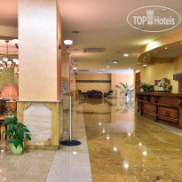 Estreya Palace