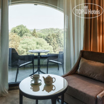 Astor Garden Hotel