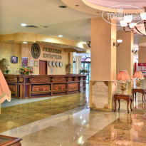 Estreya Residence 