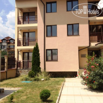 Nevina Apartments 
