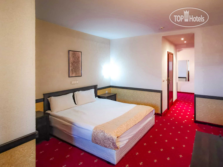 Hotel photo Тринити 4*