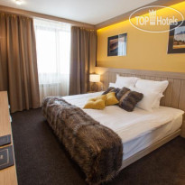 Amira Hotel