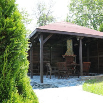 Bomo Mountain Paradise By The Walnut Tre