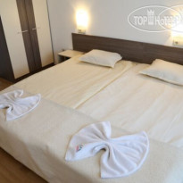 Bomo Mountain Paradise By The Walnut Tre