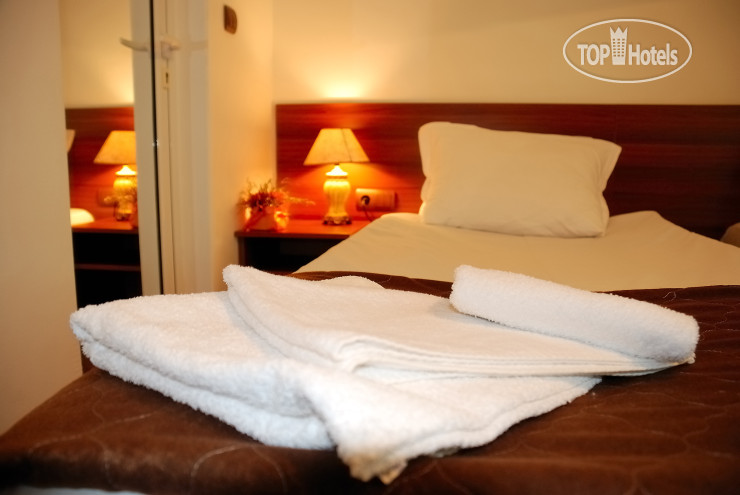 Hotelier's photos Rothmans 3*