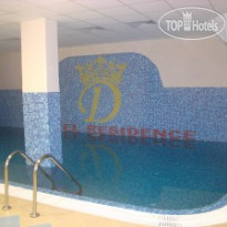 Aparthotel Daniel Residence Бассейн