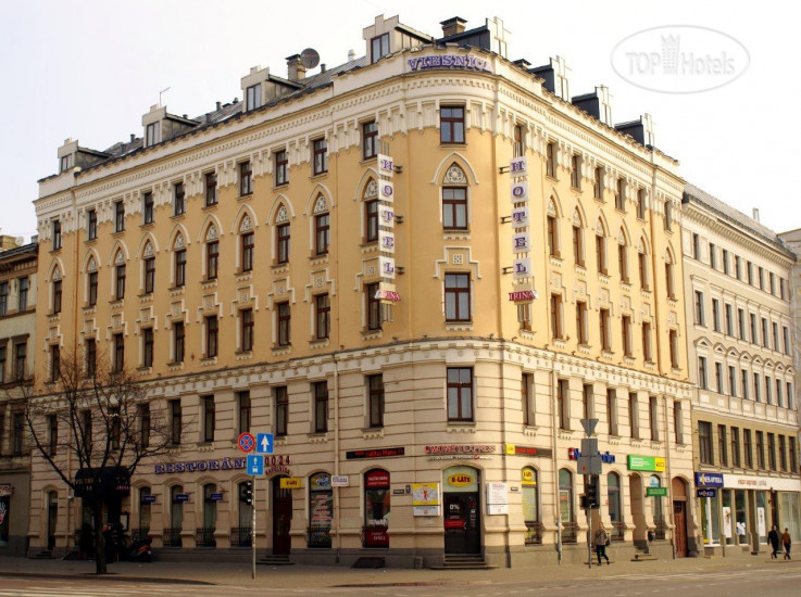 Rija Irina Hotel