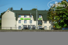 Albatross Hotel