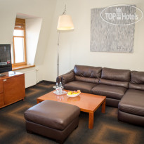 Rixwell Centra Hotel