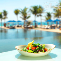 Infinity Pool в Al Baleed Resort Salalah By Anantara 5*