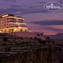Hotel Indigo Jabal Akhdar Resort & Spa, an IHG Hotel 