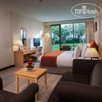 Crowne Plaza Hotel Muscat