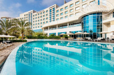 Crowne Plaza Muscat OCEC 4*