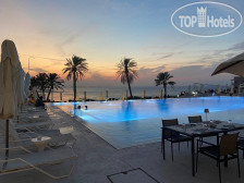 Crowne Plaza Muscat OCEC 4*