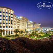 Crowne Plaza Muscat OCEC