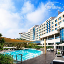 Crowne Plaza Muscat OCEC