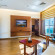 Golden Tulip Headington 