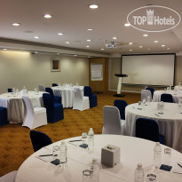 Golden Tulip Muscat