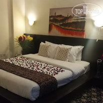 Phoenicia Tower Hotel 