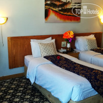 Phoenicia Tower Hotel 