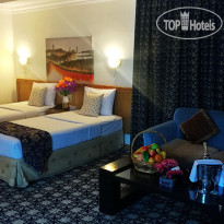 Phoenicia Tower Hotel 