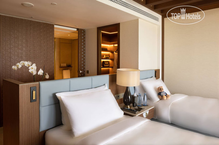 Hotel photo Jumeirah Gulf Of Bahrain Resort & Spa 5*