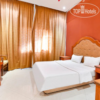 OYO 118 Revira Hotel 