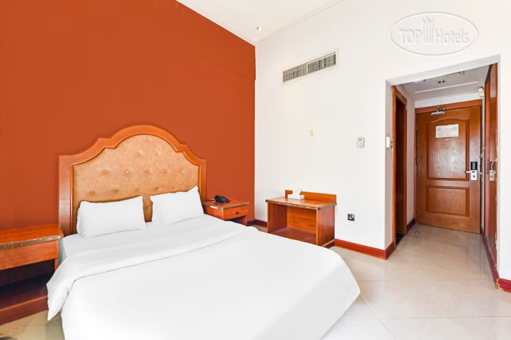 Hotel photo OYO 118 Revira Hotel 3*