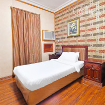 Capital O 125 Moon Plaza Hotel 
