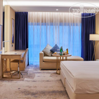 The Diplomat Radisson Blu Hotel Residence & Spa