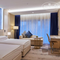 The Diplomat Radisson Blu Hotel Residence & Spa