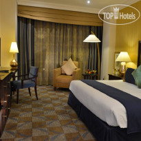 The Diplomat Radisson Blu Hotel Residence & Spa