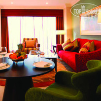 The Diplomat Radisson Blu Hotel Residence & Spa